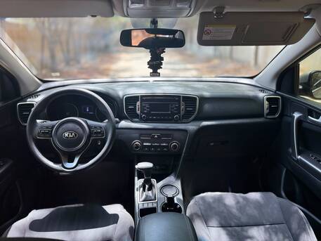 Manama, Vehicles, Cars & Trucks , BHD 4800,  KIA SPORTAGE,  2018,  Automatic,  52000 KM,    MODEL WITH SINGLE OWNER AND WELL-MAINTAINED CAR