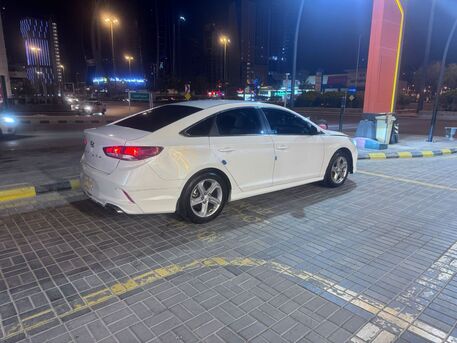 Riyadh, Vehicles, Cars & Trucks , SAR 40000,  HUNDAI SONATA 2018,  2018,  Automatic,  240000 KM,