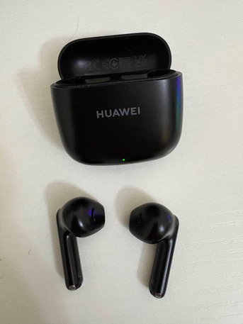 Riyadh, Electronics, SAR 35,  Earbuds Huawei SE 2