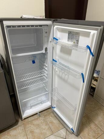 Al Sulaymaniyyah, Household Items, SAR 1000,  Single Door Fridge And Automatic Washing Machine 7KG