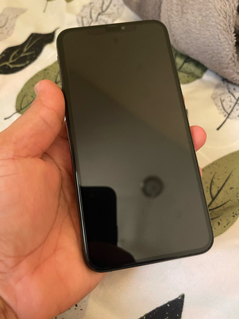 East Riffa, Mobile Phones, BHD 70,  I Phone Xs Max 256gb