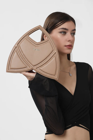 Noida, Purses & Wallets, INR 15000,  Stylish Genuine Leather Bags For Women Online India