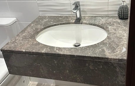 Manama, Appliances, BHD 20,  For Sale Wash Beson And Bar Chairs    And