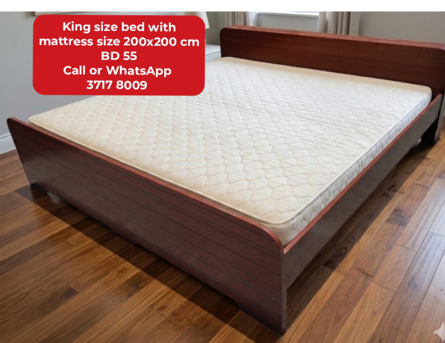 Manama, Furniture, BHD 55,  🌍🌐king Size Bed With Mattress In Good Condition For Sale With Delivery