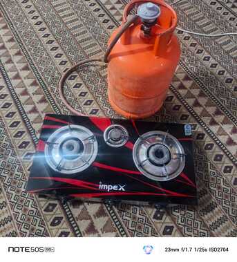 Riyadh, Household Items, SAR 300,  Sale For Gas Stove And Cylinder With Regulator