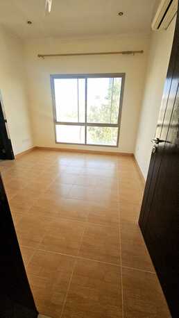 Salmaniya, Apartments, Flats, Houses & Villas, BHD 200/month,  2 BR,  2 Bedroom Unfurnished Flat For Rent Without Ewa