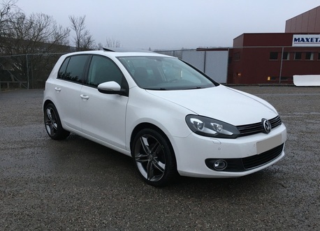 Madrid, Vehicles, Cars & Trucks , EUR 3000,  Volkswagen Golf 1. 6 TDI,  2010,  Manual,  249000 KM,