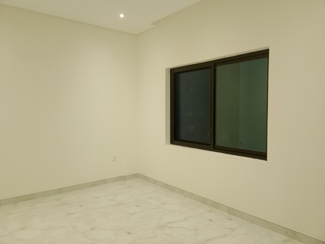 Tubli, Apartments, Flats, Houses & Villas, BHD 350/month,  Furnished,  2 BR,  2bhk Semi Furnished Flat For Rent With Ewa In Tubli Contact:33628424