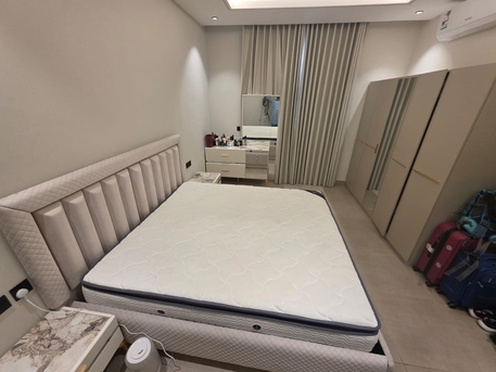 Riyadh, Furniture, SAR 8000,  King Size Bed Set With Mattress + 5-Door Wardrobe | Excellent Condition