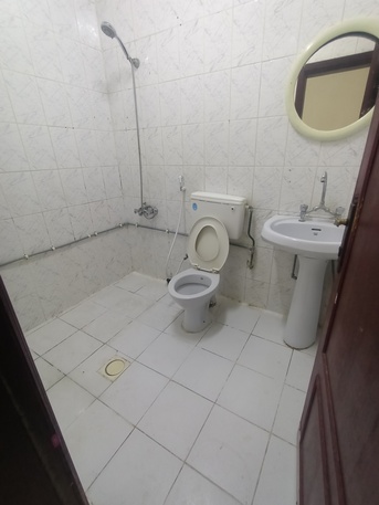 Gudaibiya, Apartments, Flats, Houses & Villas, BHD 150/month,  1 BR,  Semi Furnished 1 Bedroom Spacious Flat For Rent In Gudaibiya With Electricity