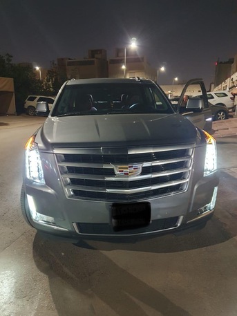 Dammam, Vehicles, Cars & Trucks , SAR 1950000,  Cadillac Escalade ESV,  2019,  Automatic,  118000 KM,  -20