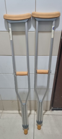 Riyadh, Health & Beauty Items, SAR 150,  Underarm Crutches (pair) And Forearm Crutch (Single)