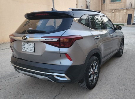 Riyadh, Vehicles, Cars & Trucks , SAR 48000,  Kia Seltos 2020 Mid Option,  2020,  Automatic,  102000 KM,  One Owner