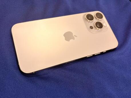 Riyadh, Mobile Phones, SAR 3000,  ايفون 15 برو ماكس مستعمل للبيع / Used IPhone 15 Pro Max For Sale