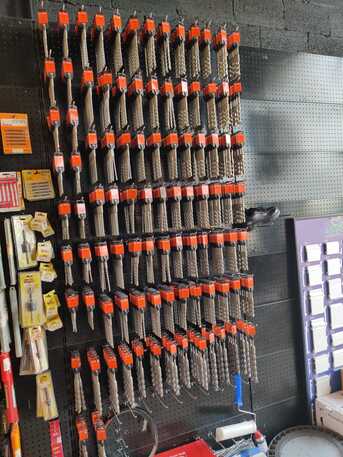 Jeddah, Tools, Scres,Bolts, And Hardware Tools For Sale In Cheaper Prices