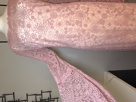 Riyadh, Clothing & Accessories, SAR 1000,  Authentic Tadashi Shoji Gown &ndash; UK 18 &ndash; Like New