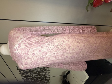 Riyadh, Clothing & Accessories, SAR 1000,  Authentic Tadashi Shoji Gown &ndash; UK 18 &ndash; Like New