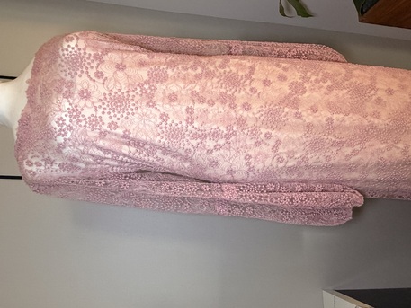 Riyadh, Clothing & Accessories, SAR 1000,  Authentic Tadashi Shoji Gown &ndash; UK 18 &ndash; Like New