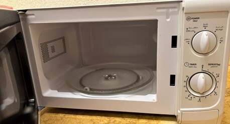 Hara, Appliances, SAR 100,  Nikai Basic Microwave Oven 20Litres