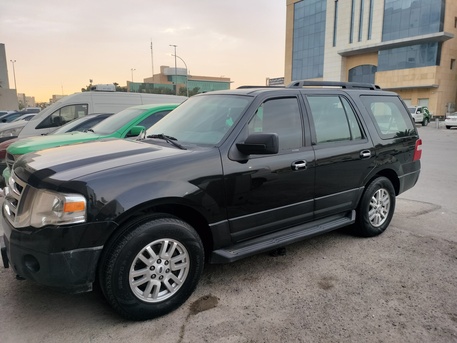 Al Malaz, Vehicles, Cars & Trucks , SAR 40000,  Ford Expedition XLT 2014,  2014,  Automatic,  294000 KM,