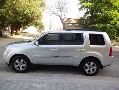 Manama, Vehicles, Cars & Trucks , BHD 2800,  Honda Pilot,  2013,  Automatic,  180000 KM,   First Owner Car Full Cover Insurance Well Maintained For Sale!