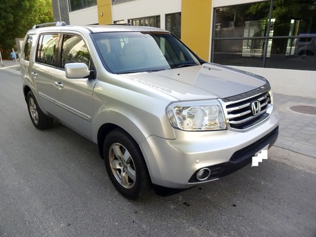 Manama, Vehicles, Cars & Trucks , BHD 2800,  Foton Cargo Bus,  2020,  Automatic,  180000 KM,   High Roof Pvt Good Vehicle Low Mileage Well Maintained For Sale!