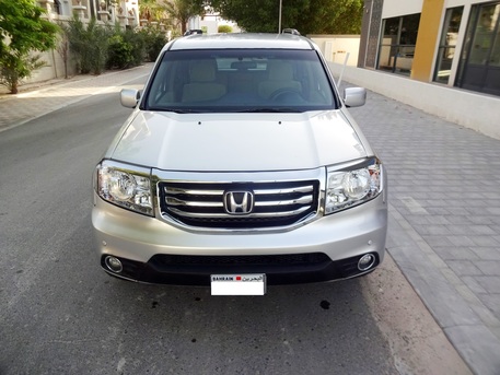 Bilad Al Qadeem, Vehicles, Cars & Trucks , BHD 2800,  Honda Pilot,  2013,  Automatic,  180000 KM,   3.5 L V6 8 Seat  Silver 4WD Well Maintained Urgent Sale