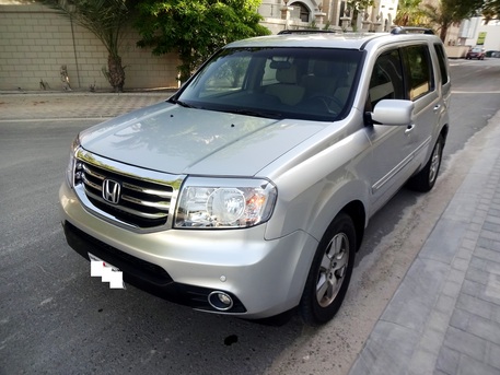 Bilad Al Qadeem, Vehicles, Cars & Trucks , BHD 2800,  Honda Pilot,  2013,  Automatic,  180000 KM,   3.5 L V6 8 Seat  Silver 4WD Well Maintained Urgent Sale