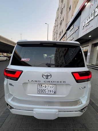 Jeddah, Vehicles, Cars & Trucks , SAR 355000,  TOYOTA  LandCruiser VXR Top Line 2025 MODEL,  2025,  Automatic,  200000 KM,