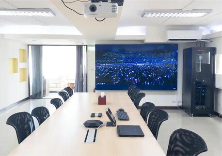 Los Angeles, Computers, USD 8999,  Centralized Multimedia Routing Through HDMI Matrix