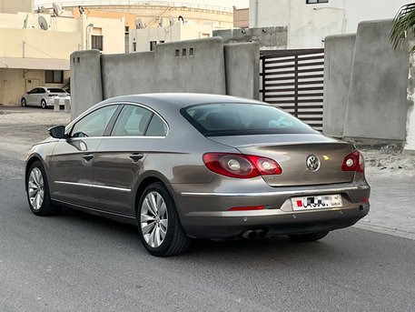 East Riffa, Vehicles, Cars & Trucks , BHD 1600,  Volkswagen Passat,  2012,  Automatic,  150000 KM,  *