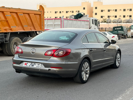 East Riffa, Vehicles, Cars & Trucks , BHD 1600,  Volkswagen Passat,  2012,  Automatic,  150000 KM,  *