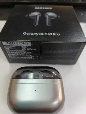 Riyadh, Mobile Phones, SAR 300,  Samsung Galaxy Buds3 Pro For Sale 🎧