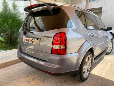 Manama, Vehicles, Cars & Trucks , BHD 1550,  Ssangyong Rexton,  2012,  Automatic,  136 KM,  SUV For Sale