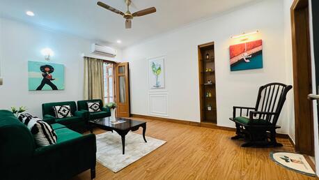New Delhi, Apts/Flats Wanted, INR 11237/day,  Furnished,  2 BR,  1200 Sq. Feet,  Vasant Vihar PVR - Kitchen, Terrace, Lift