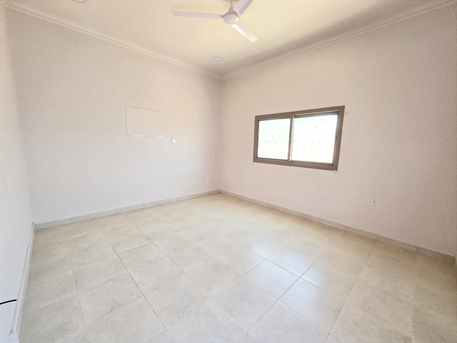 Sanabis, Offices, BHD 450,  220 Sq. Meter,  Large Commercial Space For Rent In Sanabis