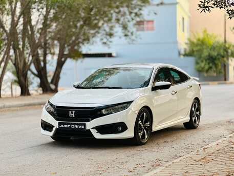 Manama, Vehicles, Cars & Trucks , BHD 3950,  Honda Civic,  2017,  Automatic,  150000 KM,    FULL OPTION MODEL WITH SUNROOF AND LEATHER SEATS CALL 33665080, 33264602