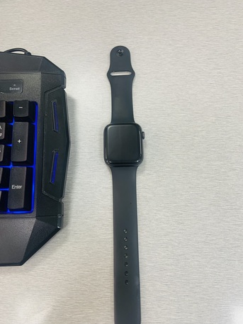 Riyadh, Watches, SAR 800,  Apple Watch SE