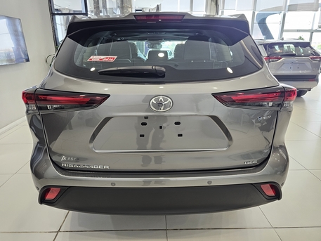 Khobar, Vehicles, Cars & Trucks , SAR 1,  Toyota Highlander Hybrid,  2026,  Automatic,  5 KM,