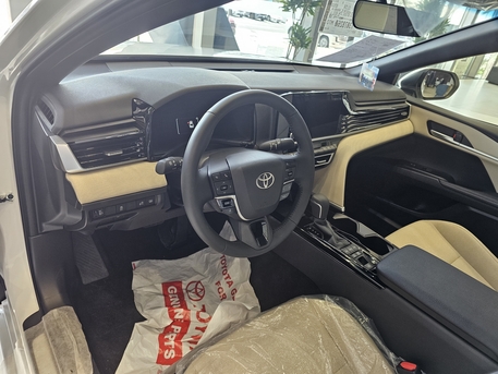 Dammam, Vehicles, Cars & Trucks , SAR 1,  Toyota Camry Hybrid,  2026,  Automatic,  5 KM,  TOYOTA CAMRY LE HYBRID