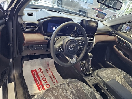 Dammam, Vehicles, Cars & Trucks , SAR 1,  Toyota Yaris,  2026,  Automatic,  5 KM,  TOYOTA URBAN CRUISER