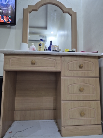 Riyadh, Furniture, SAR 100,  Dressing Table For Sale