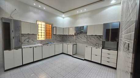 Al Yarmouk, Apartments, Flats, Houses & Villas, SAR 80000/year,  4 BR,  Ground Floor - 5 Rooms - 2 Halls - 4 Bathroom