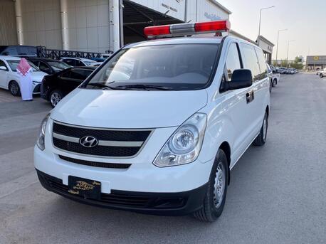 Thuwal, Vehicles, Cars & Trucks , SAR 50000,  Hyundai H1,  2010,  Automatic,  18 KM,  Ambulance For Sale