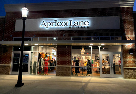New York, Clothing & Accessories, Shop Trendy Women&rsquo;s Fashion At Apricot Lane Boutique Middletown.