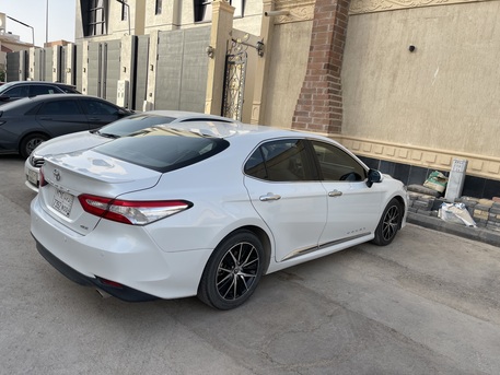Riyadh, Vehicles, Cars & Trucks , SAR 78000,  Toyota Camry,  2020,  Automatic,  94000 KM,   Gle