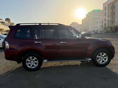 Jeddah, Vehicles, Cars & Trucks , SAR 41000,  Mitsubishi Pajero,  2016,  Automatic,  155000 KM,    (3.5L V6) - Full Option