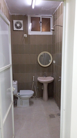 Al Mahjar, Rooms for Rent, SAR 1050,  2 BHK Room Available For Sharing Separate Bathroom Available. Rent SAR 1,050/month