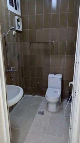 Al Mahjar, Rooms for Rent, SAR 1050,  2 BHK Room Available For Sharing Separate Bathroom Available. Rent SAR 1,050/month