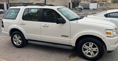Jubail, Vehicles, Cars & Trucks , SAR 14000,  Ford Explorer,  2008,  Automatic,  295000 KM,  , , , XLT 4.0 V6 | AWD 4x4 | 7-Seat |